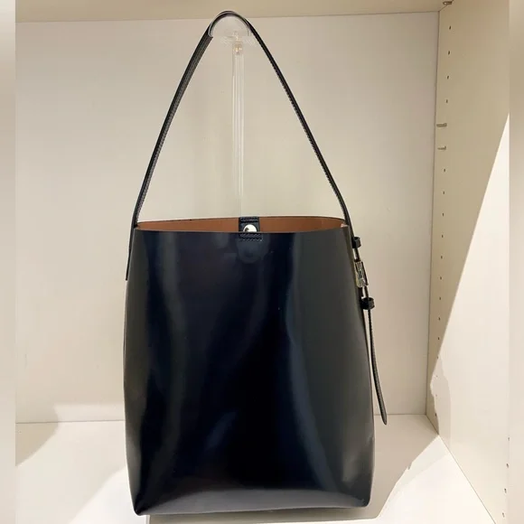 NWT J. CREW Edie bucket bag in black Italian leather - Picture 6 of 11
